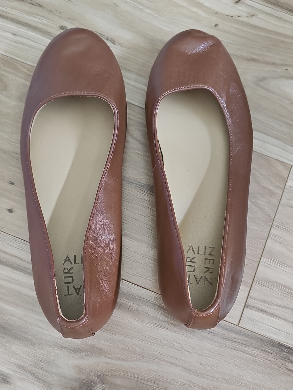 Naturalizer Women's Brown Leather Ballet Flats